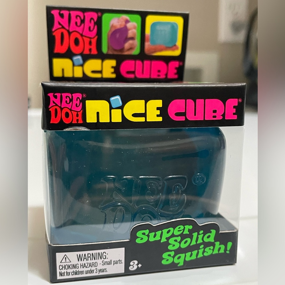 Needoh Nice Cube Super Solid Squish